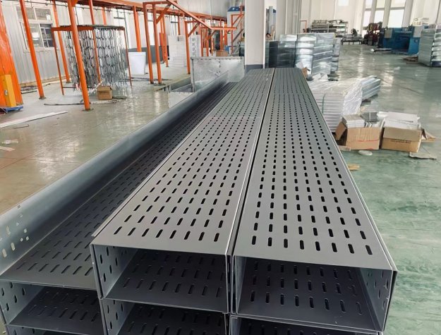 托盤(pán)式橋架